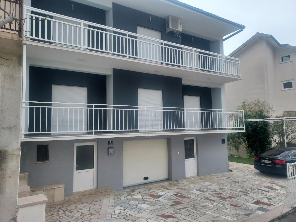 Apartment Sano Podstrana Eksteriør billede