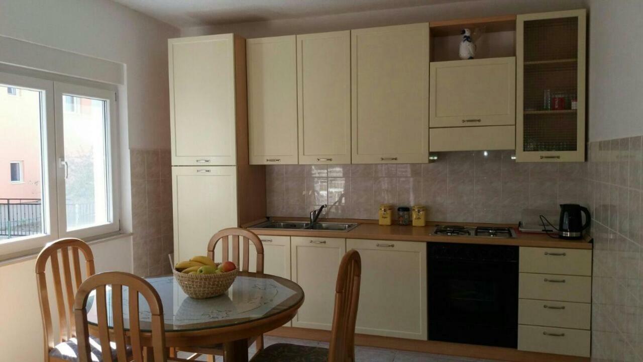 Apartment Sano Podstrana Eksteriør billede